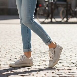 Paul Green Lace-Up Round Toe Side Zipper Sneakers Women's Size 6 Metallic Silver